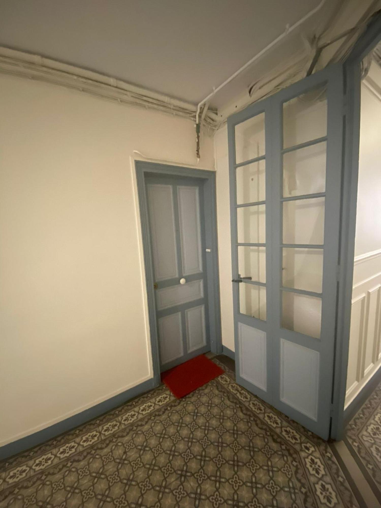 Private In Paris13 Homestay