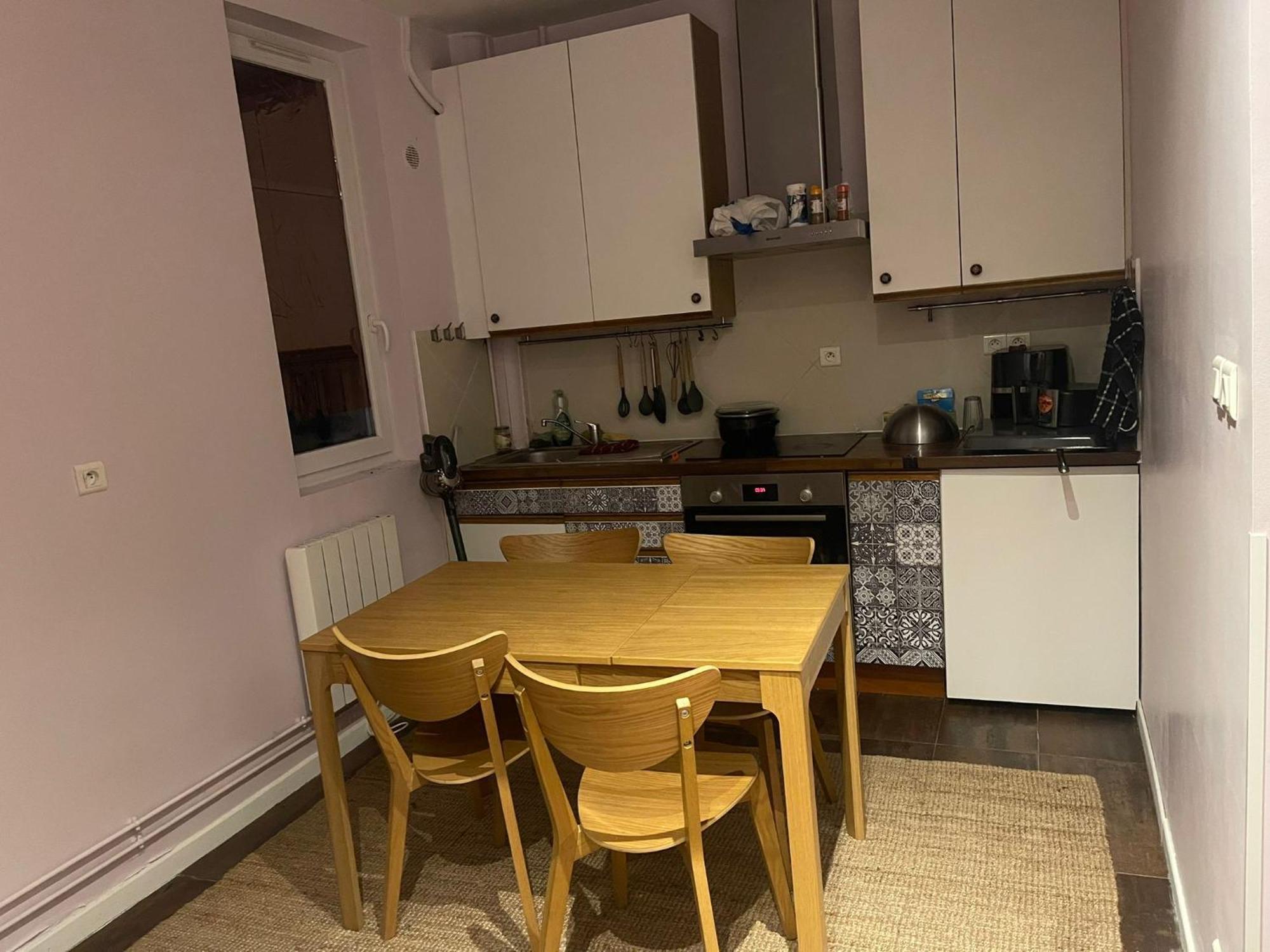 Private In Paris13 Homestay